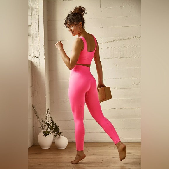 NWOT! Free People High-Rise 7/8 Good Karma Leggings - Picture 3 of 10